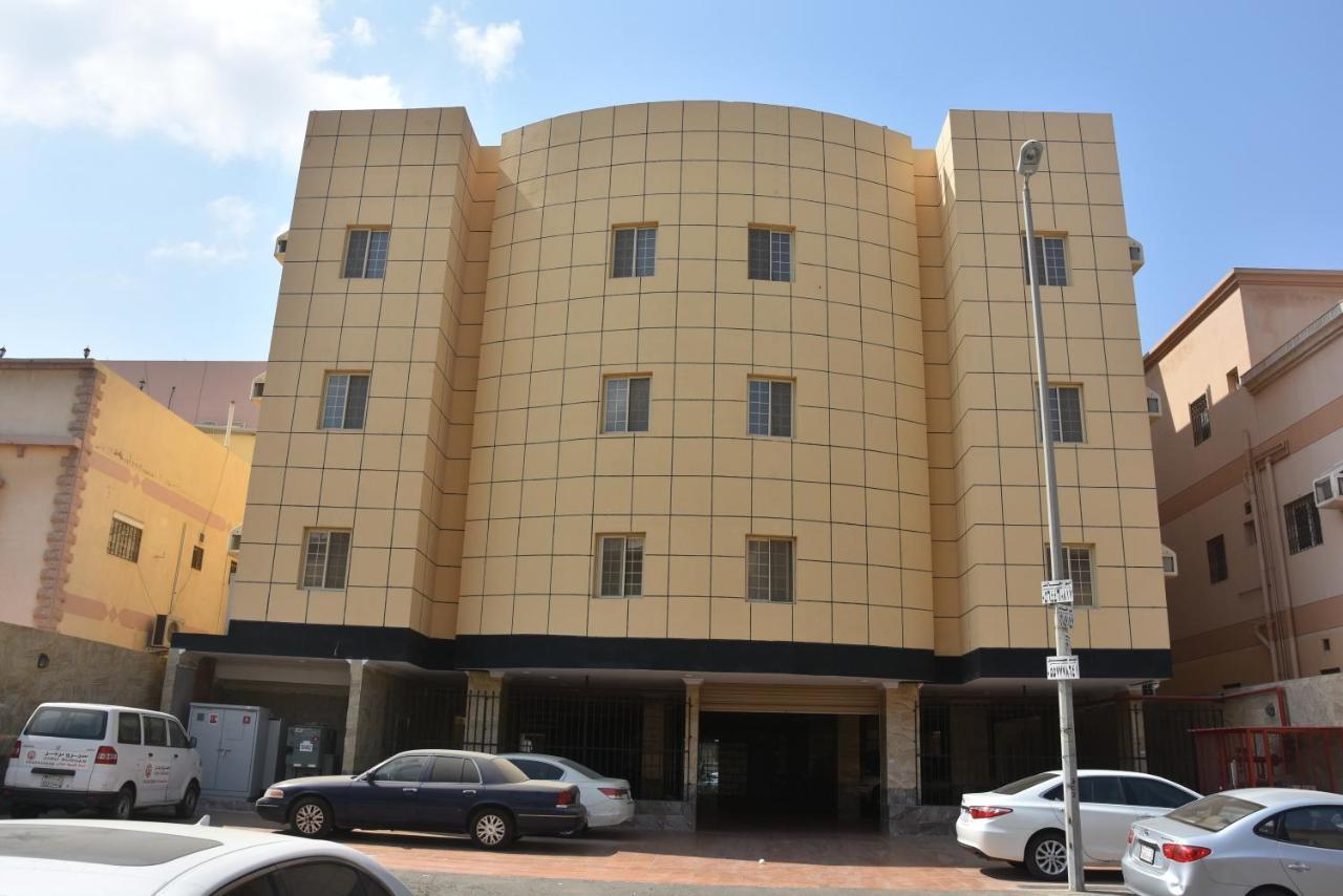 أريس الشرق للوحدات السكنية المفروشة جدة